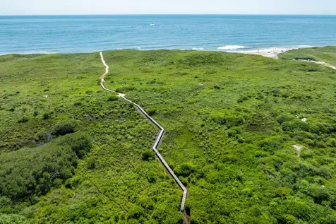 00 Moshup Trail Aquinnah MA 02535