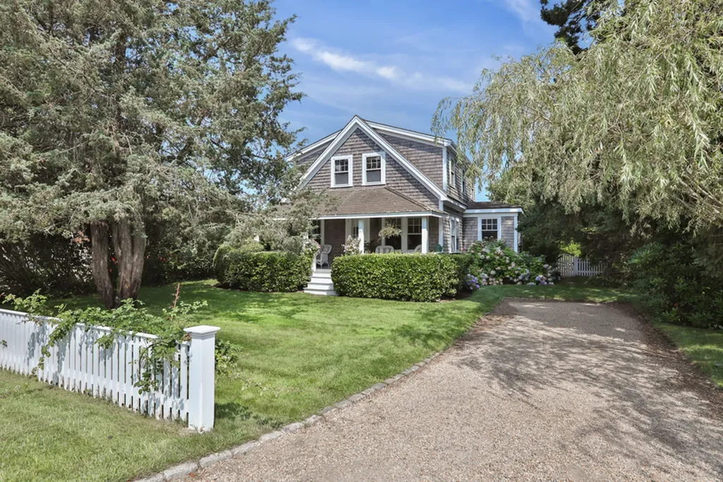 37 West Tisbury Road Edgartown MA 02539