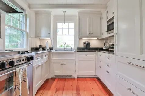 37 West Tisbury Road Edgartown MA 02539