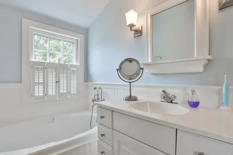 37 West Tisbury Road Edgartown MA 02539