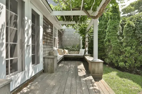 37 West Tisbury Road Edgartown MA 02539