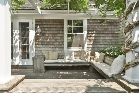 37 West Tisbury Road Edgartown MA 02539