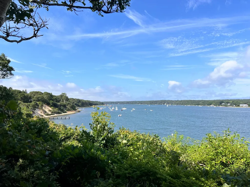 2 Bradford Court Oak Bluffs MA 02557