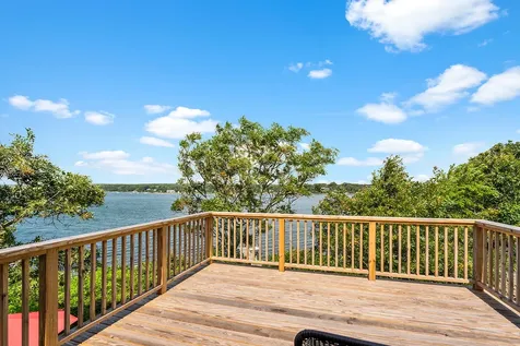 2 Bradford Court Oak Bluffs MA 02557