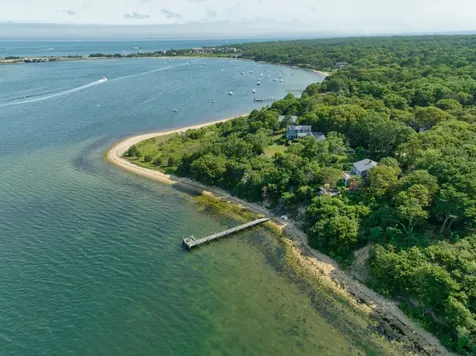 2 Bradford Court Oak Bluffs MA 02557