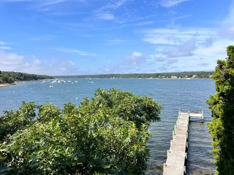 2 Bradford Court Oak Bluffs MA 02557