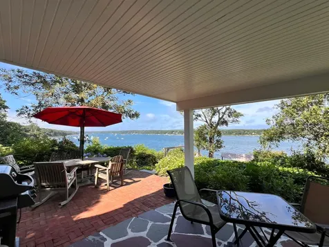 2 Bradford Court Oak Bluffs MA 02557