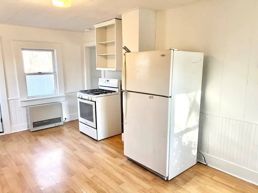 26 Winthrop Avenue Oak Bluffs MA 02557