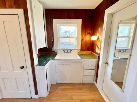 26 Winthrop Avenue Oak Bluffs MA 02557