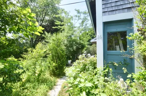 26 Winthrop Avenue Oak Bluffs MA 02557