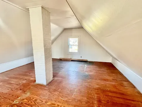 26 Winthrop Avenue Oak Bluffs MA 02557