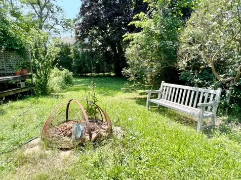 26 Winthrop Avenue Oak Bluffs MA 02557