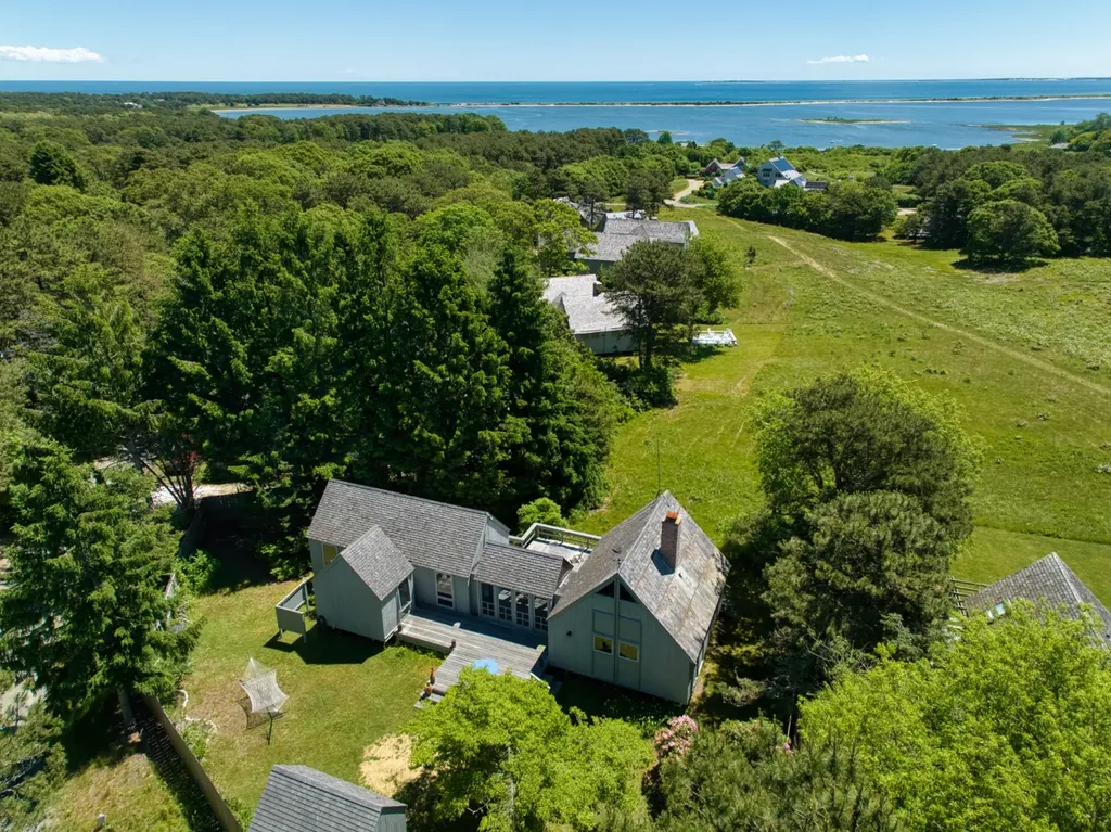 46 Waterview Road Oak Bluffs MA 02557