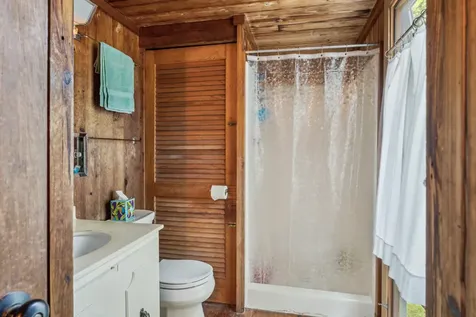 46 Waterview Road Oak Bluffs MA 02557