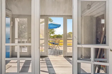 46 Waterview Road Oak Bluffs MA 02557