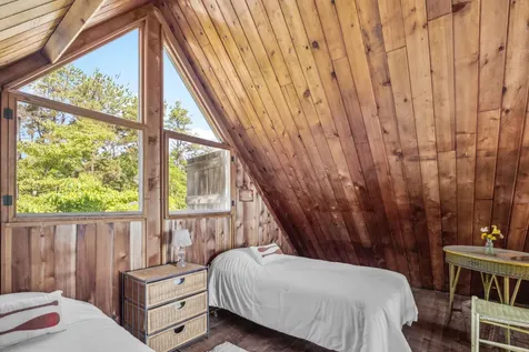 46 Waterview Road Oak Bluffs MA 02557