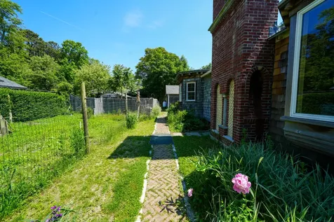 5 & 7 Lyme Street Oak Bluffs MA 02557