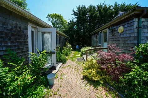 5 & 7 Lyme Street Oak Bluffs MA 02557