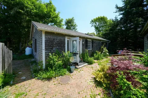 5 & 7 Lyme Street Oak Bluffs MA 02557