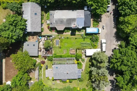 5 & 7 Lyme Street Oak Bluffs MA 02557
