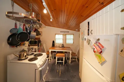 9 Forest Circle Oak Bluffs MA 02557