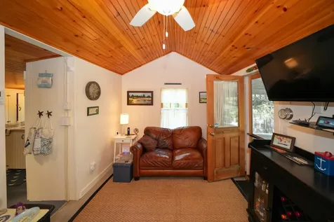 9 Forest Circle Oak Bluffs MA 02557