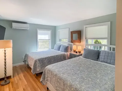 15 Deacon Vincent Way Edgartown MA 02539