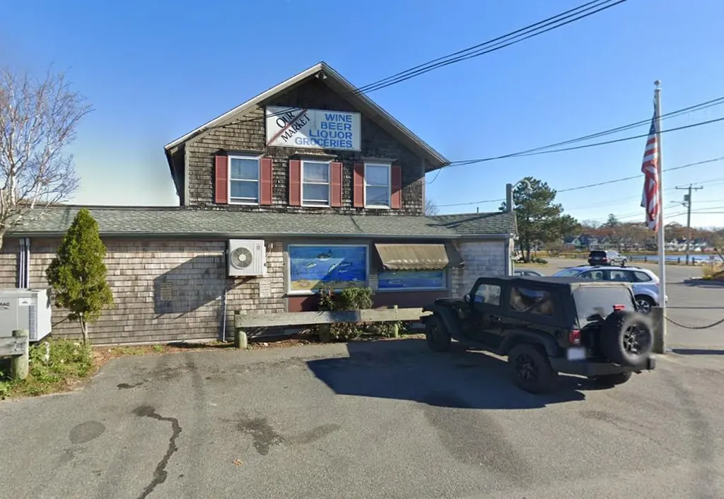 1 East Chop Drive Oak Bluffs MA 02568