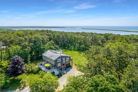 10 North Abels Hill Road Chilmark MA 02535