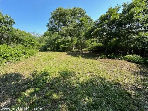 7 East Pasture Way Aquinnah MA 02535