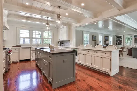37 Cooke Street Edgartown MA 02539
