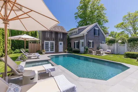 37 Cooke Street Edgartown MA 02539