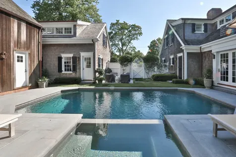 37 Cooke Street Edgartown MA 02539