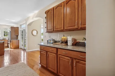 23 Oak Lane West Tisbury MA 02575