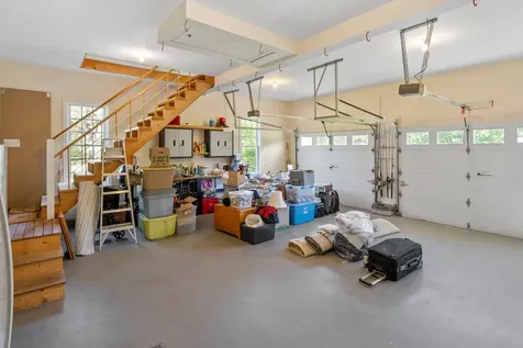 23 Oak Lane West Tisbury MA 02575