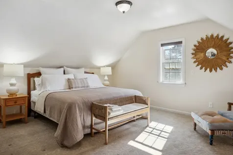 23 Oak Lane West Tisbury MA 02575