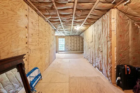 23 Oak Lane West Tisbury MA 02575