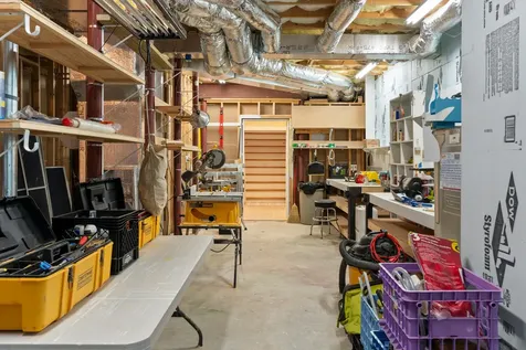 23 Oak Lane West Tisbury MA 02575