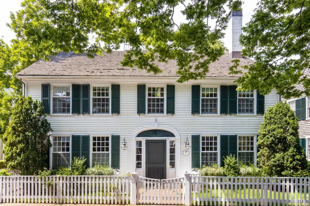 68 North Water Street Edgartown MA 02539