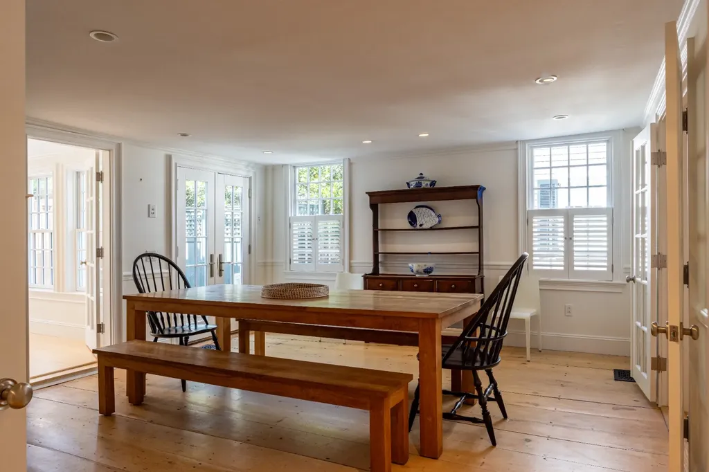 68 North Water Street Edgartown MA 02539