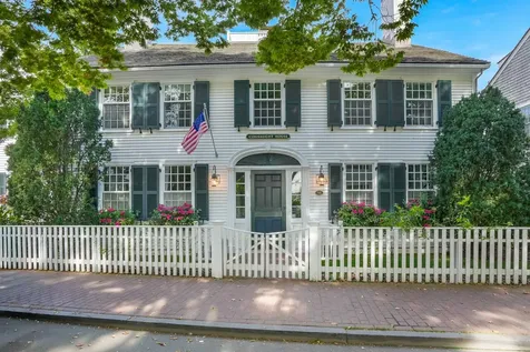 68 North Water Street Edgartown MA 02539