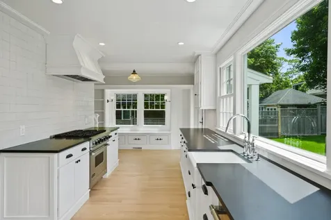 36 Tashmoo Avenue Vineyard Haven MA 02568