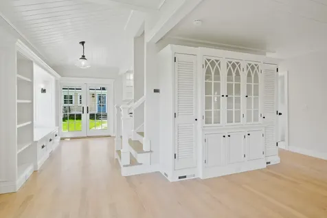 36 Tashmoo Avenue Vineyard Haven MA 02568