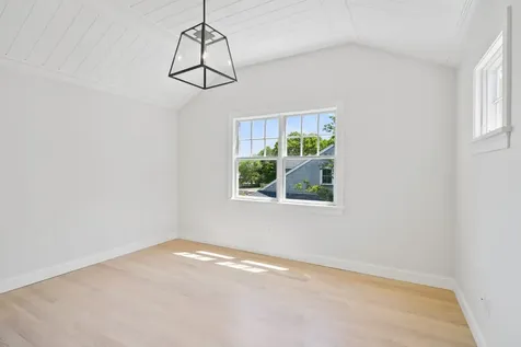 36 Tashmoo Avenue Vineyard Haven MA 02568