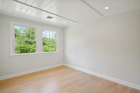 36 Tashmoo Avenue Vineyard Haven MA 02568