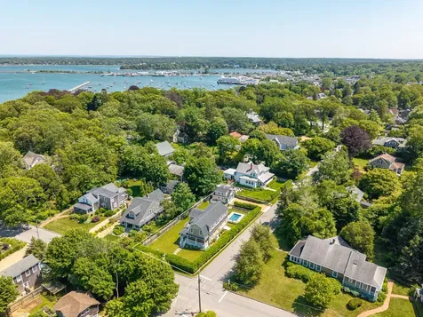 36 Tashmoo Avenue Vineyard Haven MA 02568