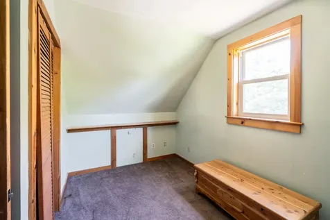 27 Hitchings Circle Oak Bluffs MA 02557