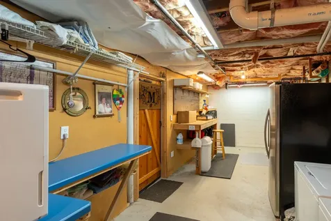 27 Hitchings Circle Oak Bluffs MA 02557