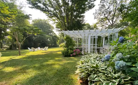 70 Spring Street Vineyard Haven MA 02568