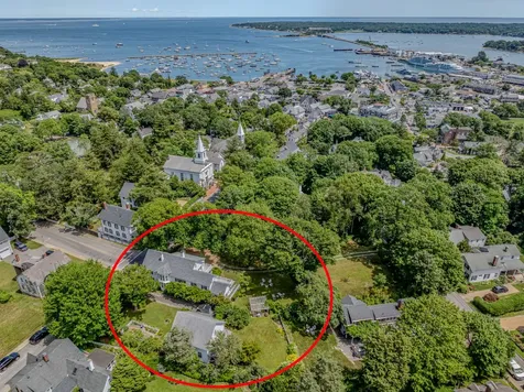 70 Spring Street Vineyard Haven MA 02568